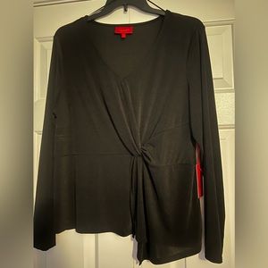 NWT Jennifer Lopez Twist Front Top
